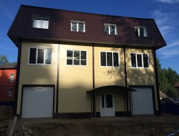 Торгово-офисное здание площадью 640 м2 из сэндвич-панелей, построенная компанией Альянс - Торгово-офисное здание площадью 640 м2, г.Сыктывкар, республика Коми